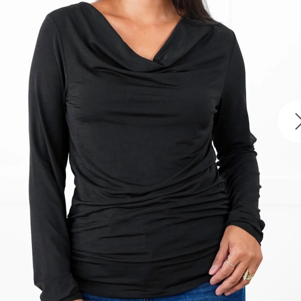 Women’s Dear Scarlett Drape Neck Top!